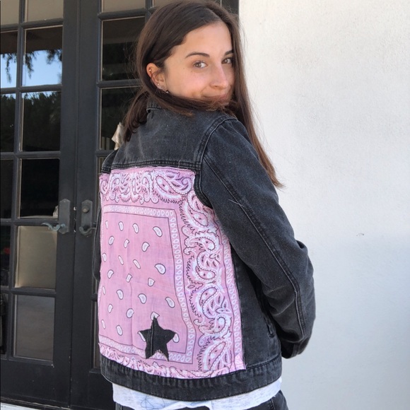 Meet your Posher, Katie - Picture 2 of 4